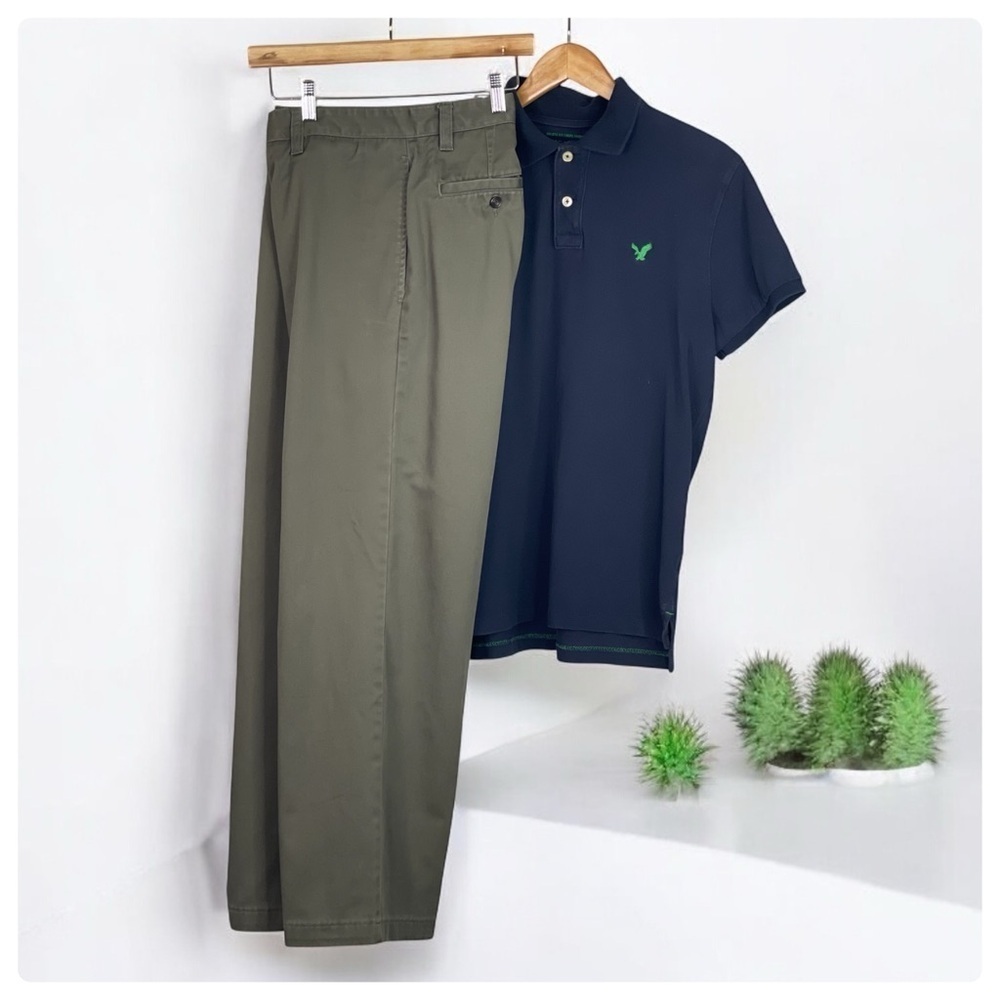 Eddie Bauer Khaki Wrinkle Stain Resistant Relaxed Khaki Chino Pants 34